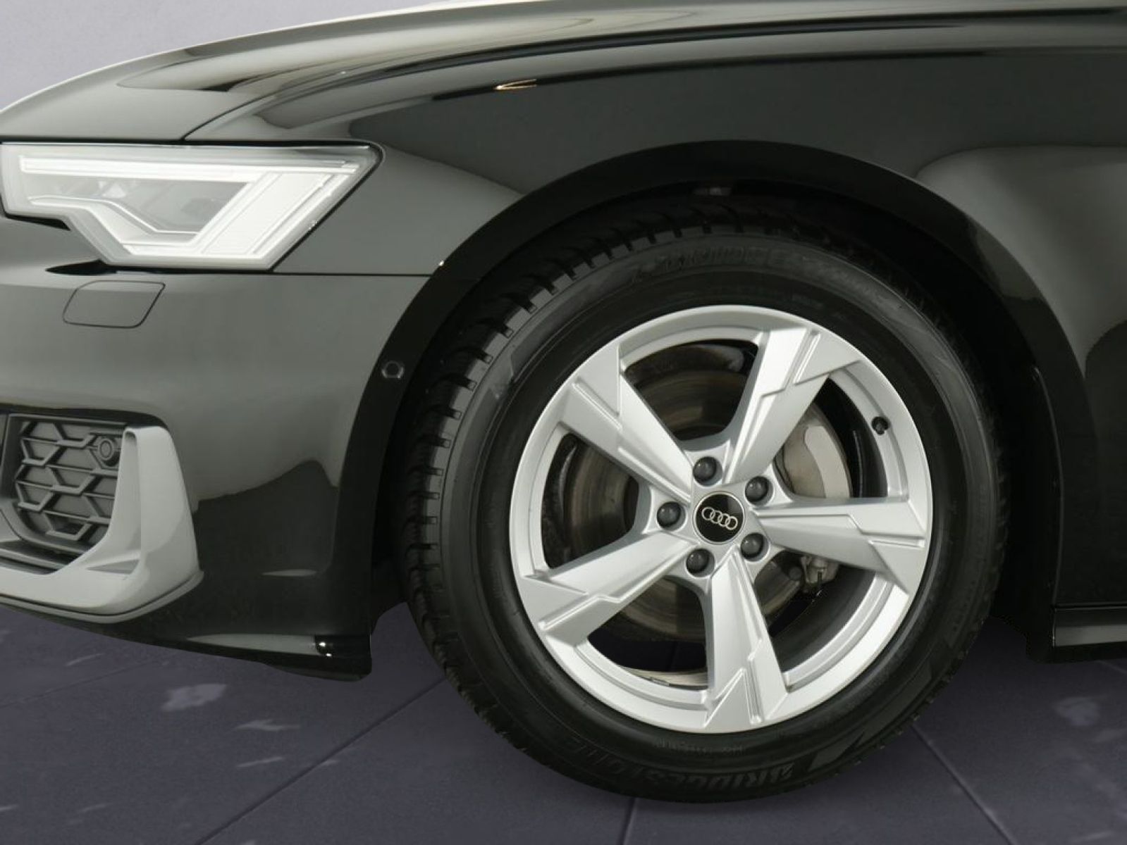 Audi A6 Avant 40 TDI quattro S line S tronic - Samsaru's Car Outlet