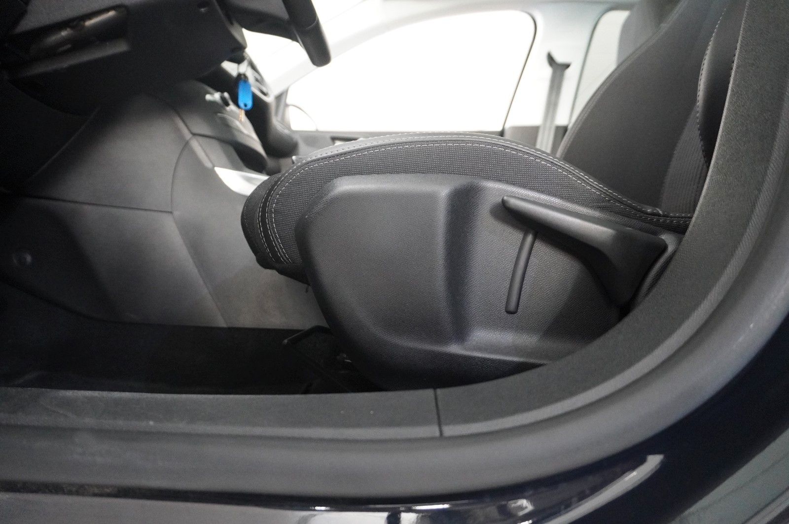 Peugeot 308 SW 1.5D ALLURE BUSINESS - Samsaru's Car Outlet