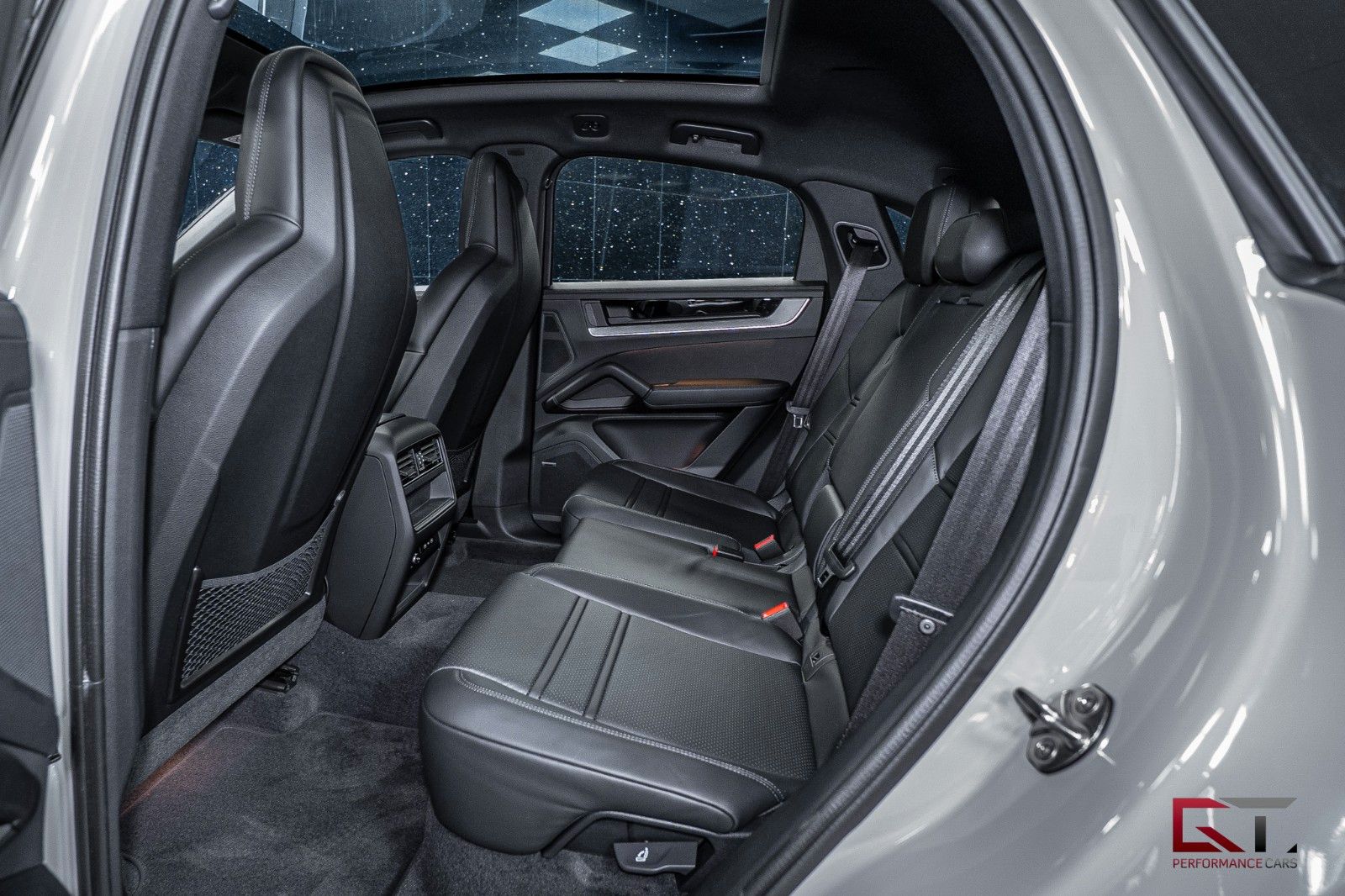 Porsche Cayenne S E-Hyb Coupé 2026 Sp-Design 22" 18way
