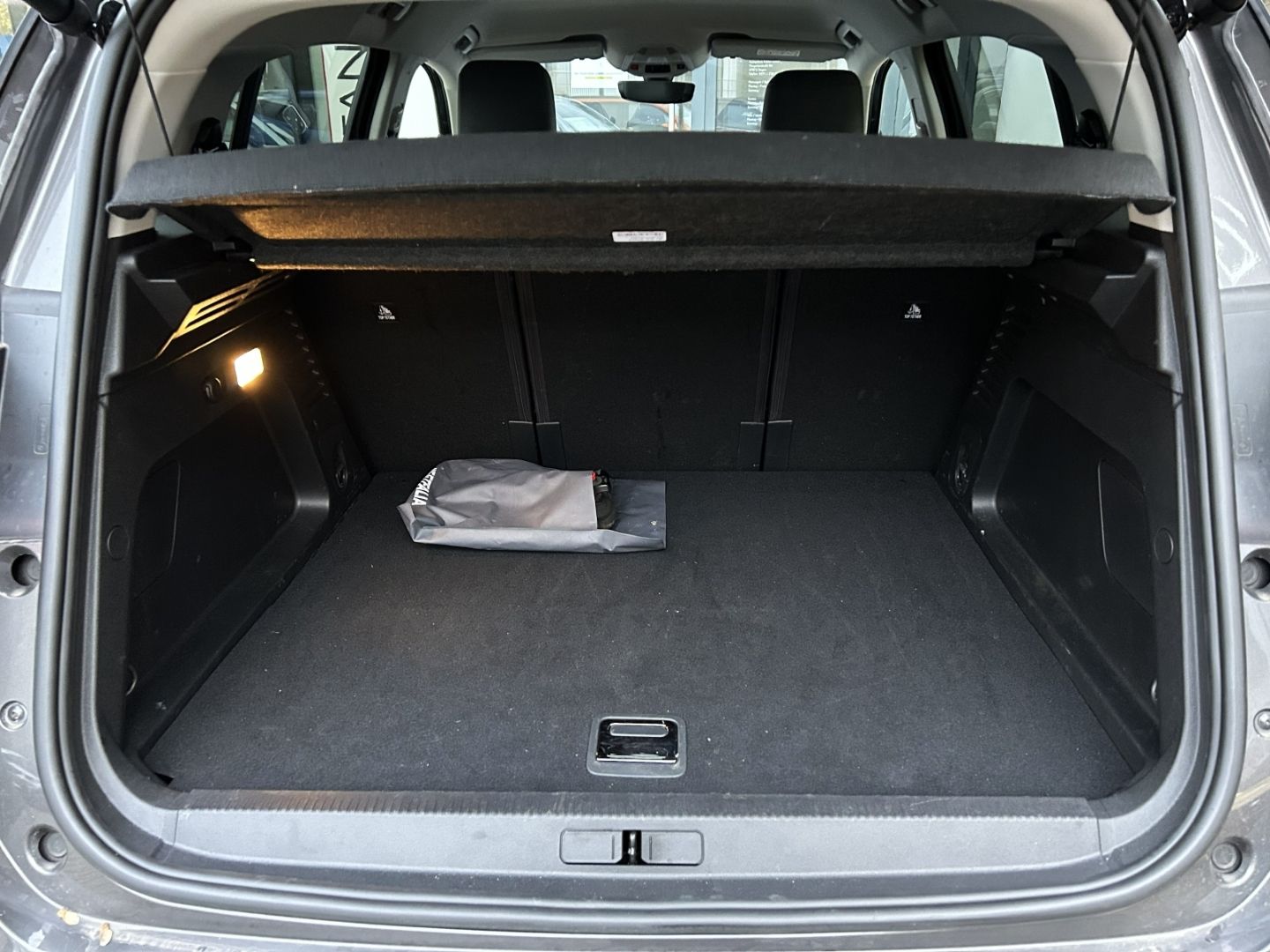 Citroën C5 Aircross Shine Pack Hybrid AHK-abnehmbar Lede