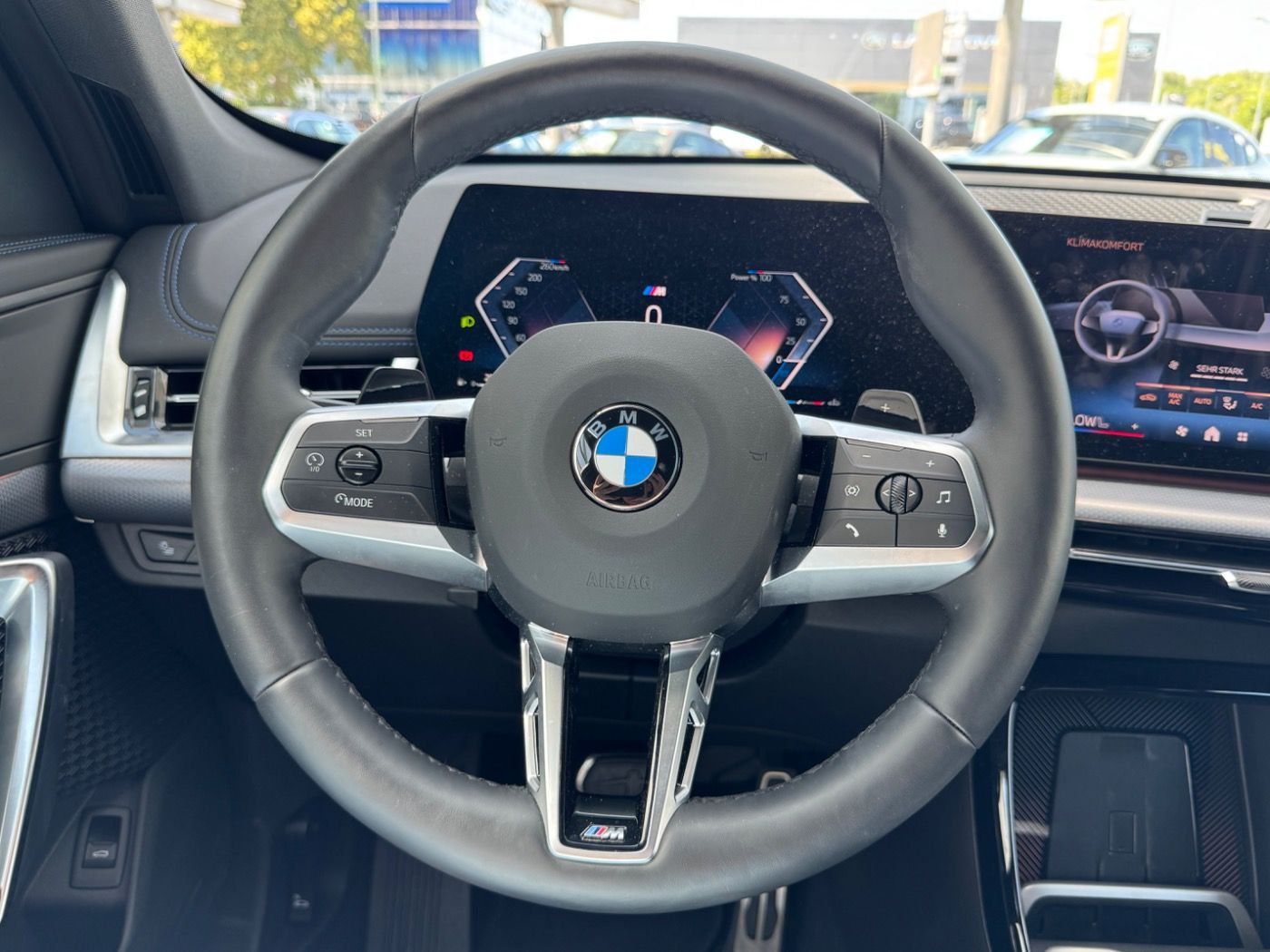 BMW X1 xDrive20d M-Sportpaket - Samsaru's Car Outlet