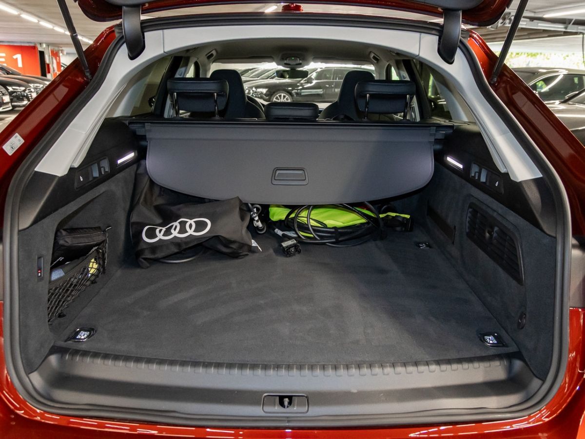 Audi A6 Avant S line 55 TFSI e quattro S tronic - Samsaru's Car Outlet