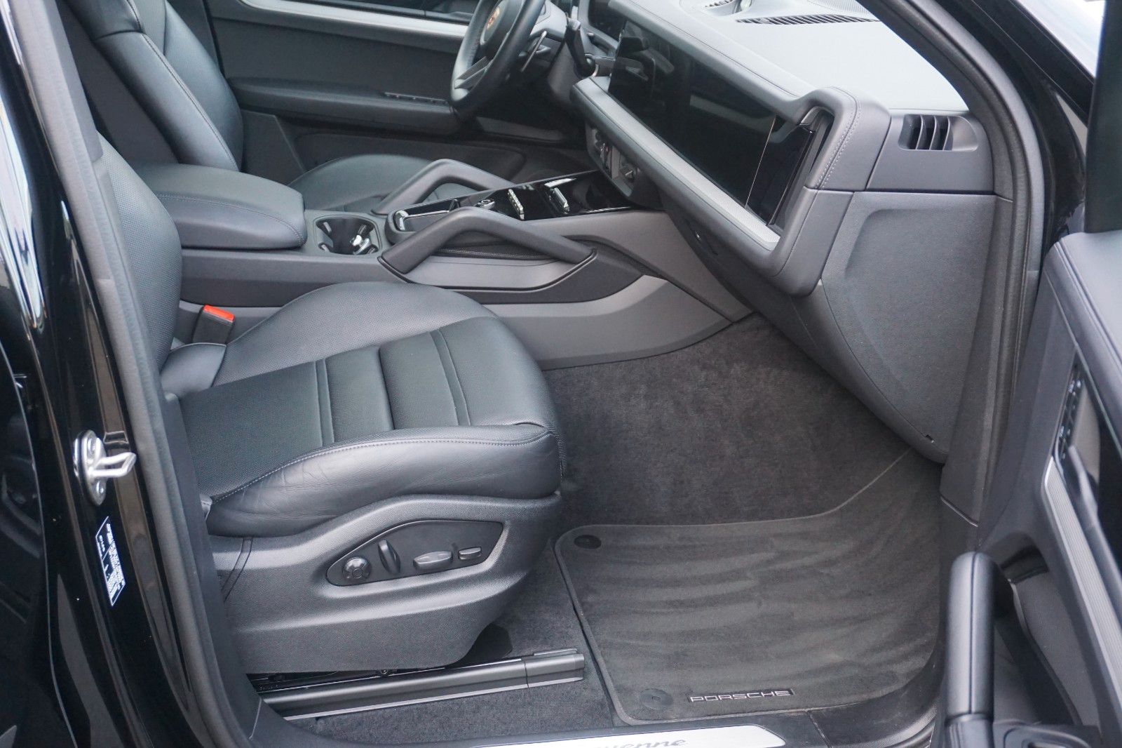 Porsche Cayenne E-Hybrid*Luft*Sitzbelüftung*BOSE*Head Up