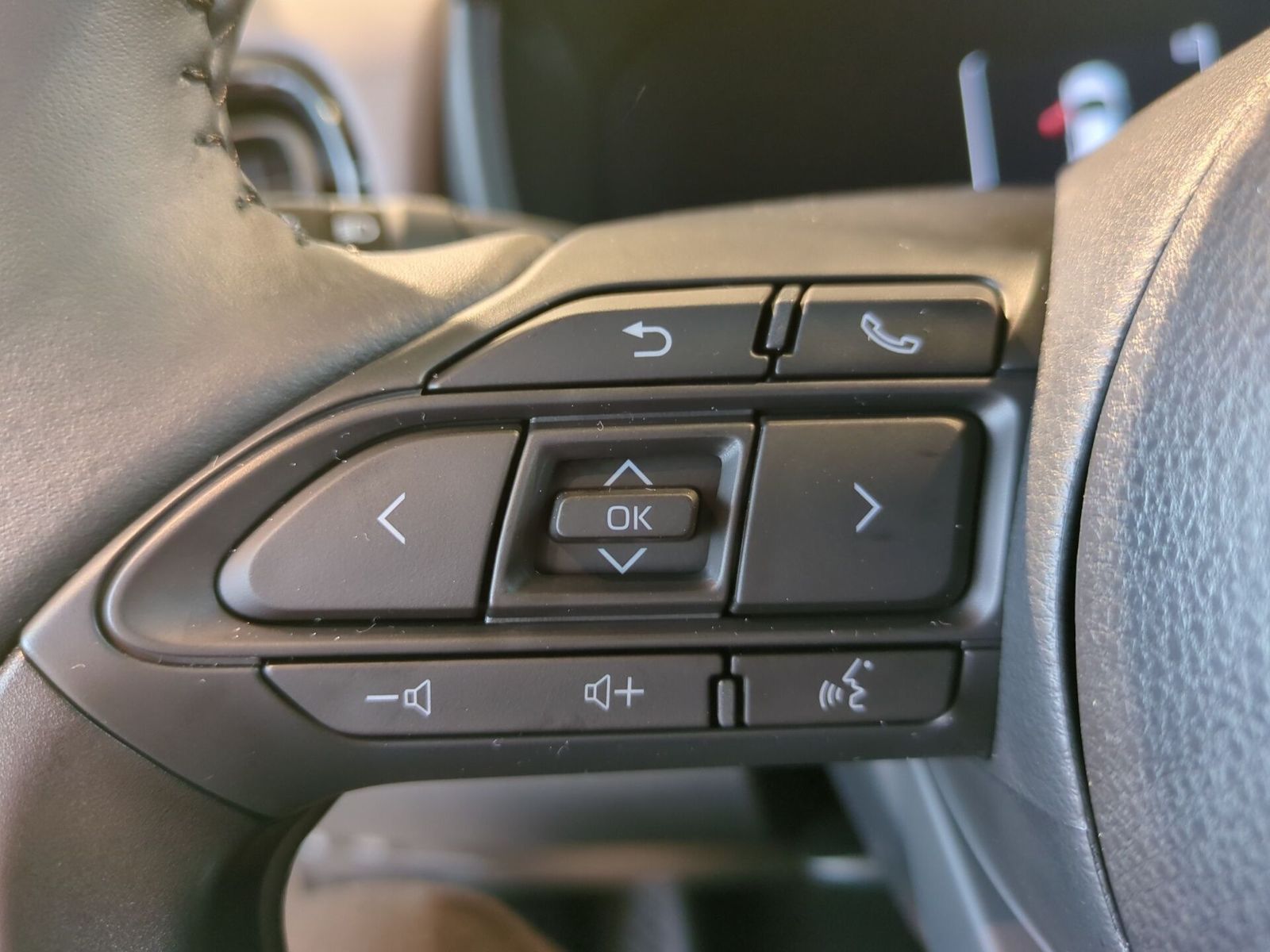 Toyota Yaris Cross 1.5 E FWD Style Plus ACC+AUT+LED+HUD