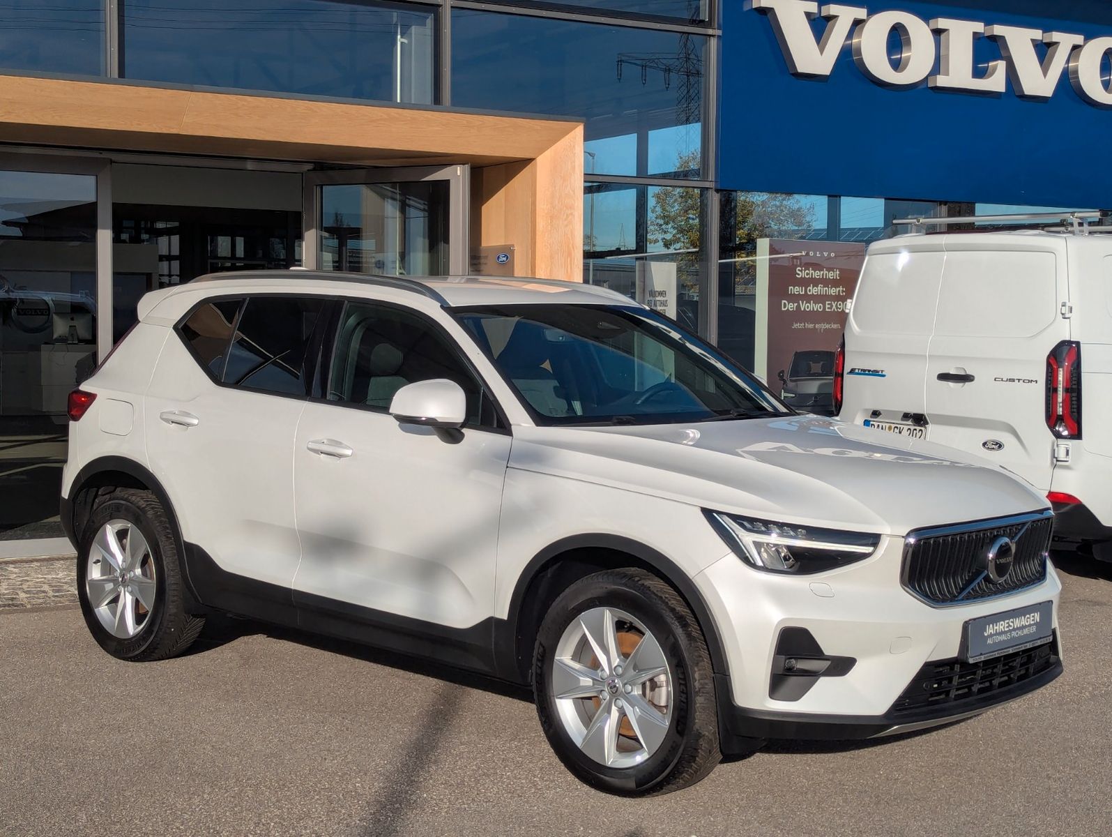 Volvo XC 40 B3 Core +AHK