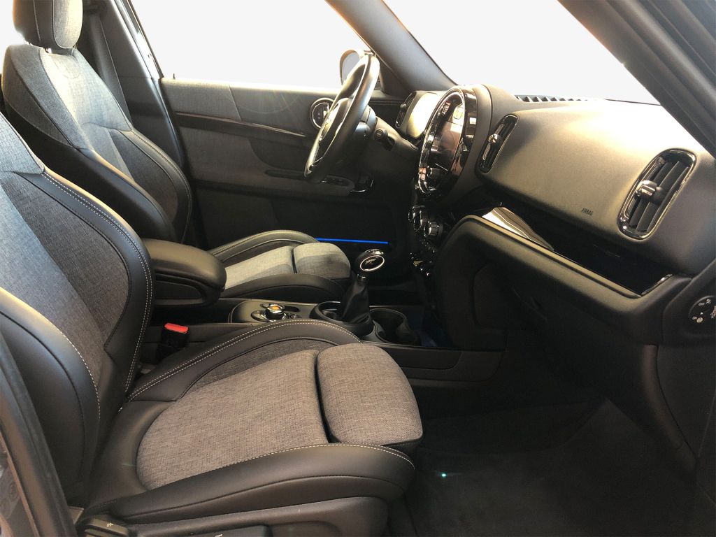 MINI Cooper S E Countryman All4 Aut. - Samsaru's Car Outlet