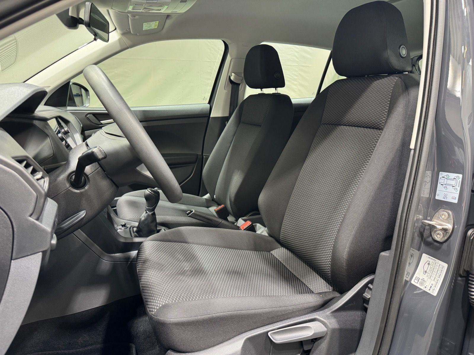 Volkswagen T-Cross 1.0 TSI - Samsaru's Car Outlet