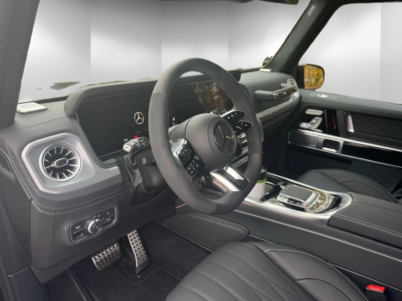Mercedes-Benz G 63 AMG - Samsaru's Car Outlet