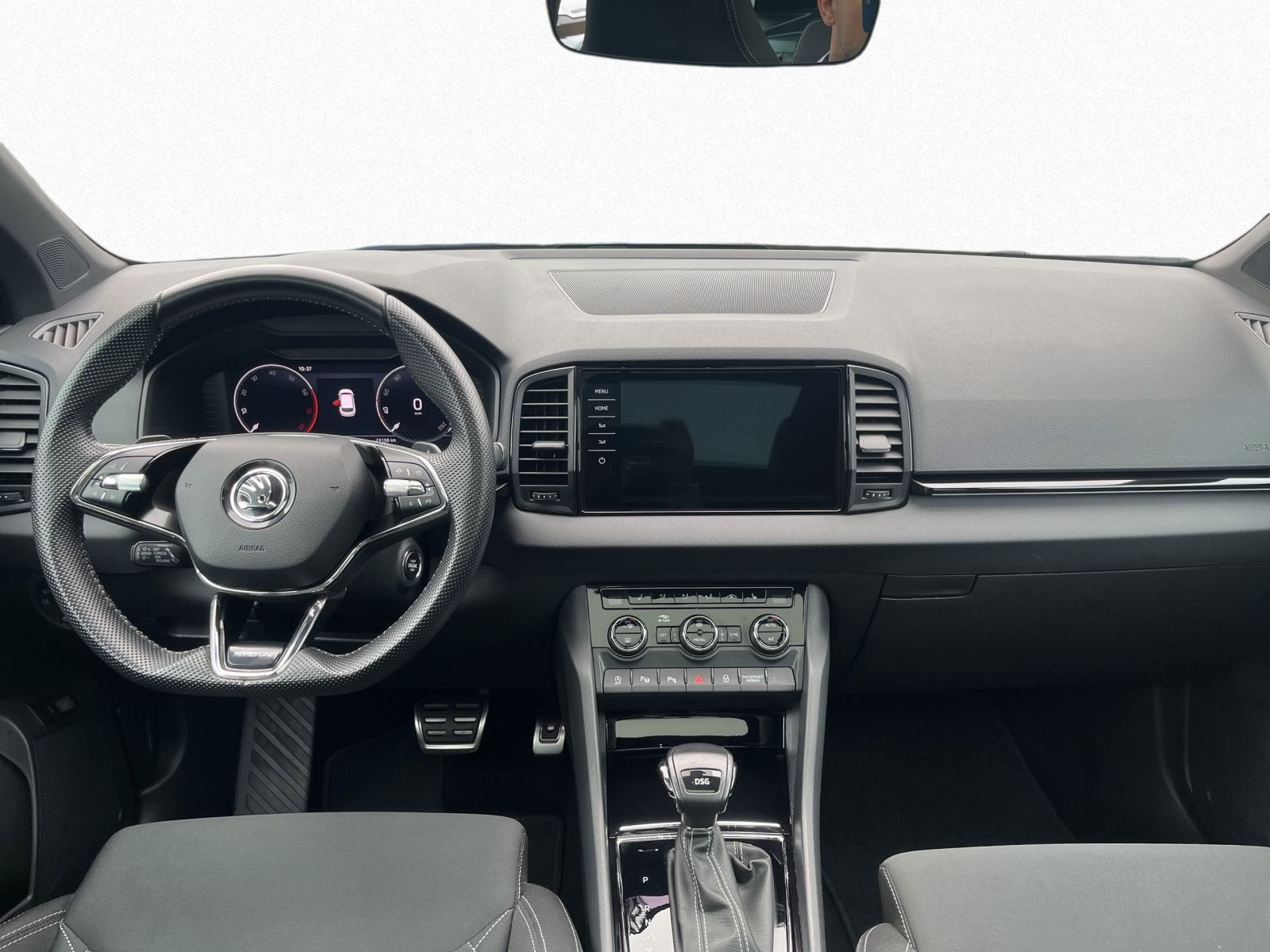 Skoda Karoq Sportline 1.5TSI DSG Navi LED Panorama ACC
