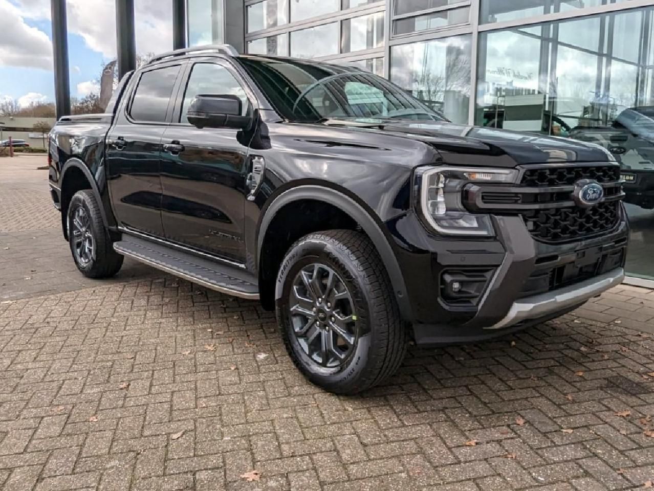 Ford Ranger Wildtrak e-4WD Doppelkabine el. Rollo