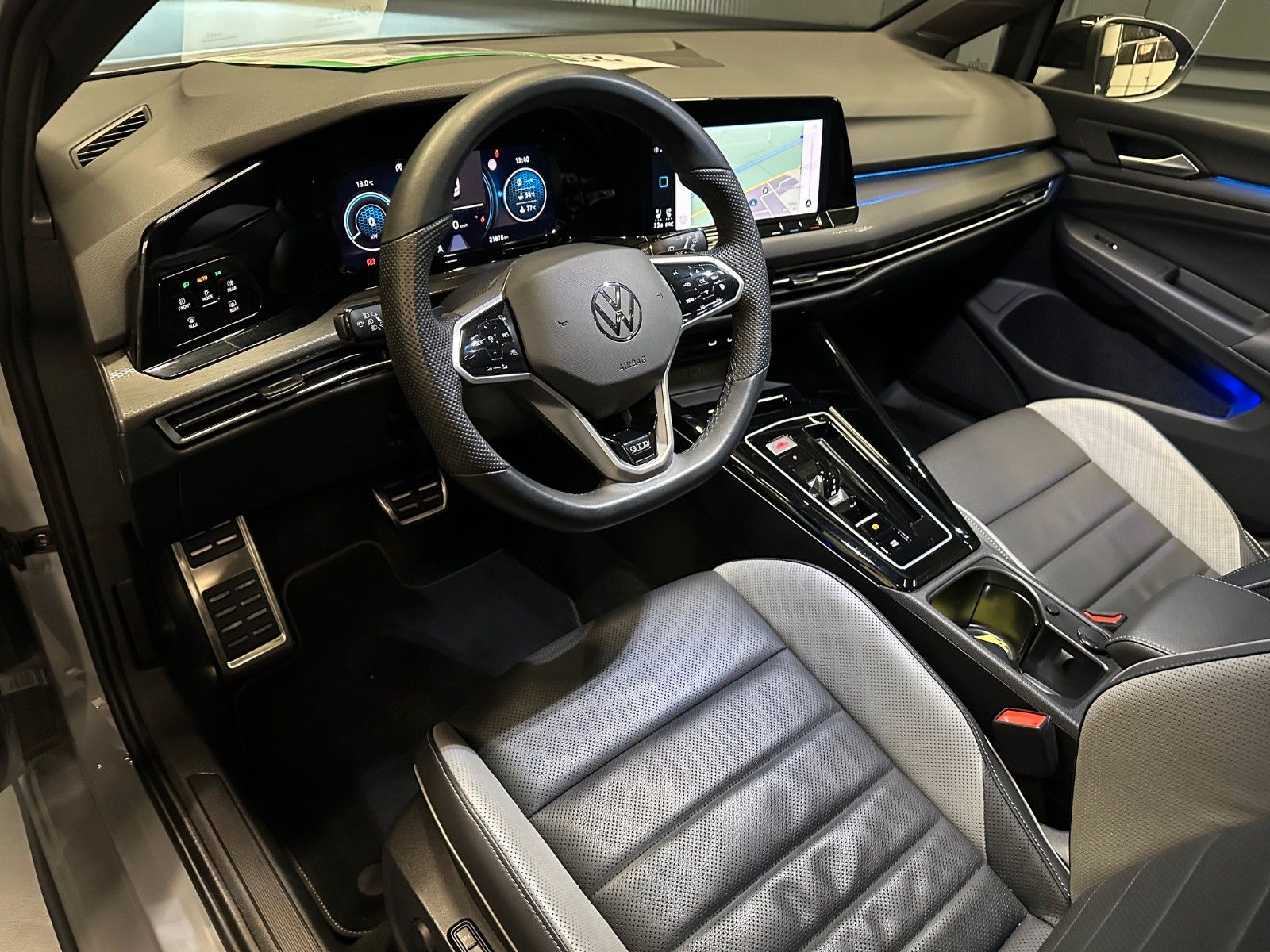 Volkswagen Golf GTD *Black Style*PANORAMA*LEDER*SitzKlima*