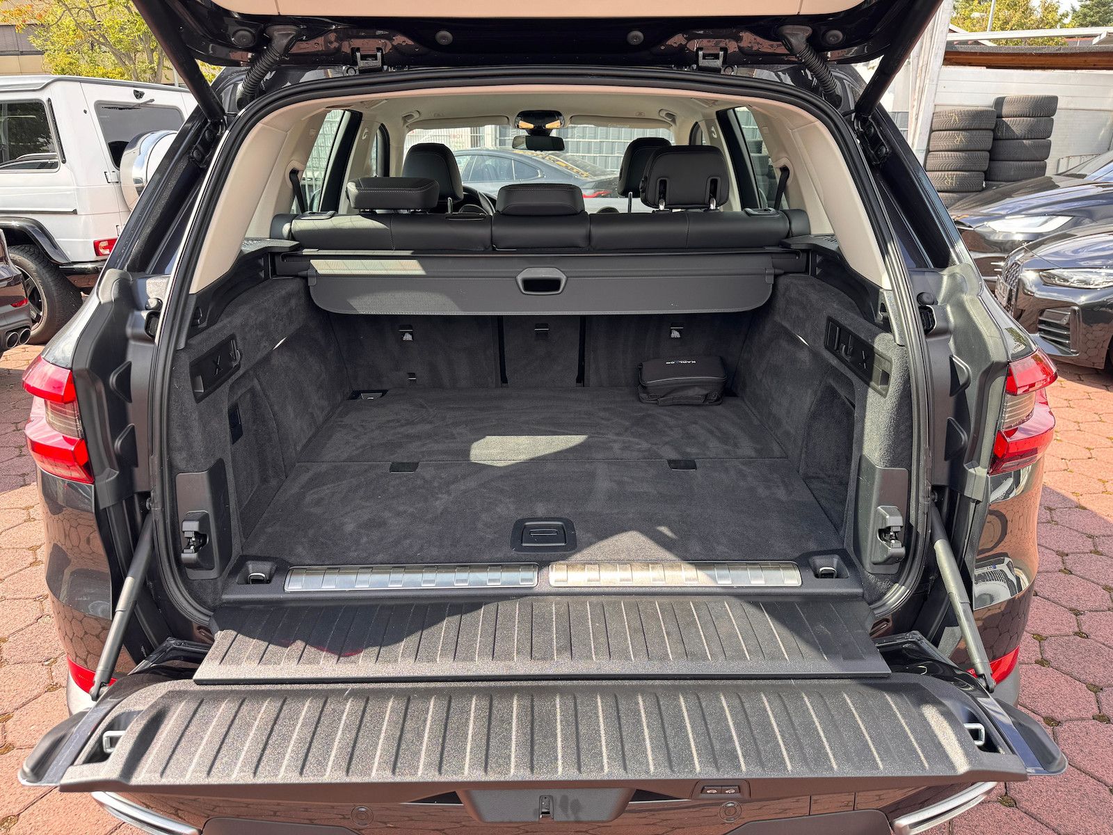 BMW X5 xDrive45e 1.HAND HUD GESTIK LED 360 LEDER