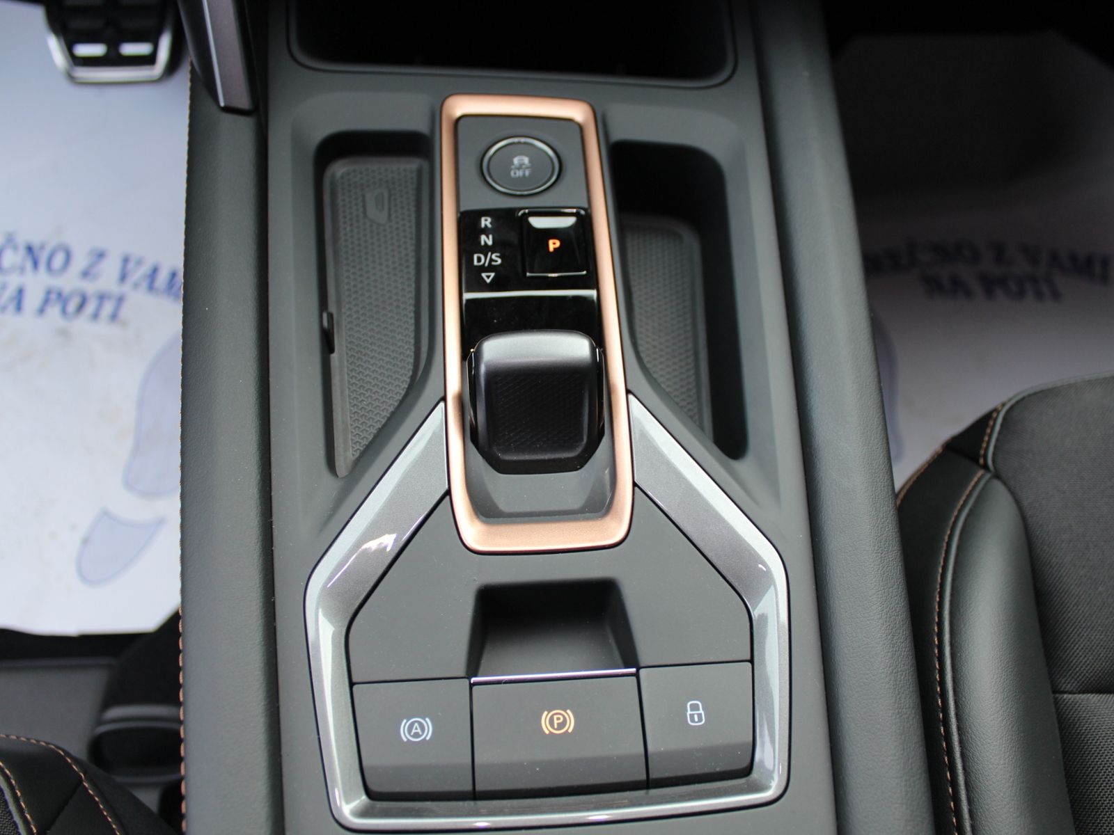 Cupra Leon 1.5 eTSI - Samsaru's Car Outlet