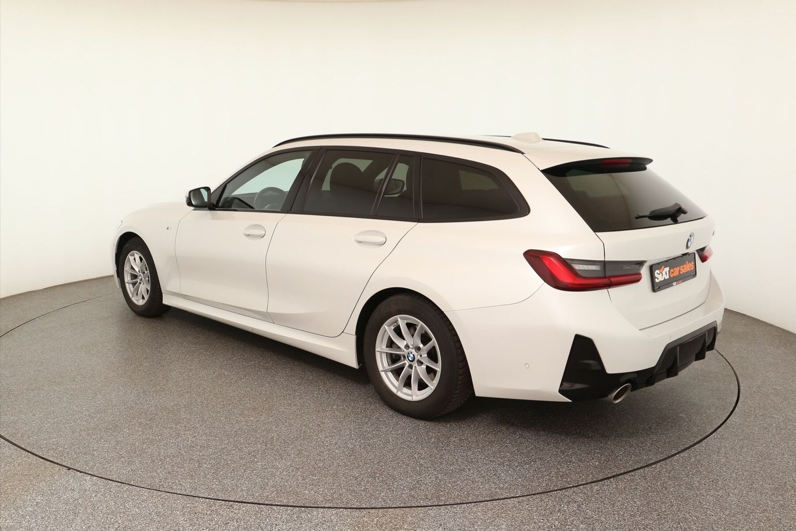 BMW 320i M Sport - Samsaru's Car Outlet