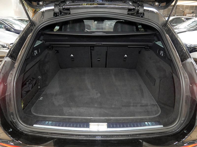Mercedes-Benz E 450 d T 4M AMG BURM MEMO 360 AHK DISTR KAMERA