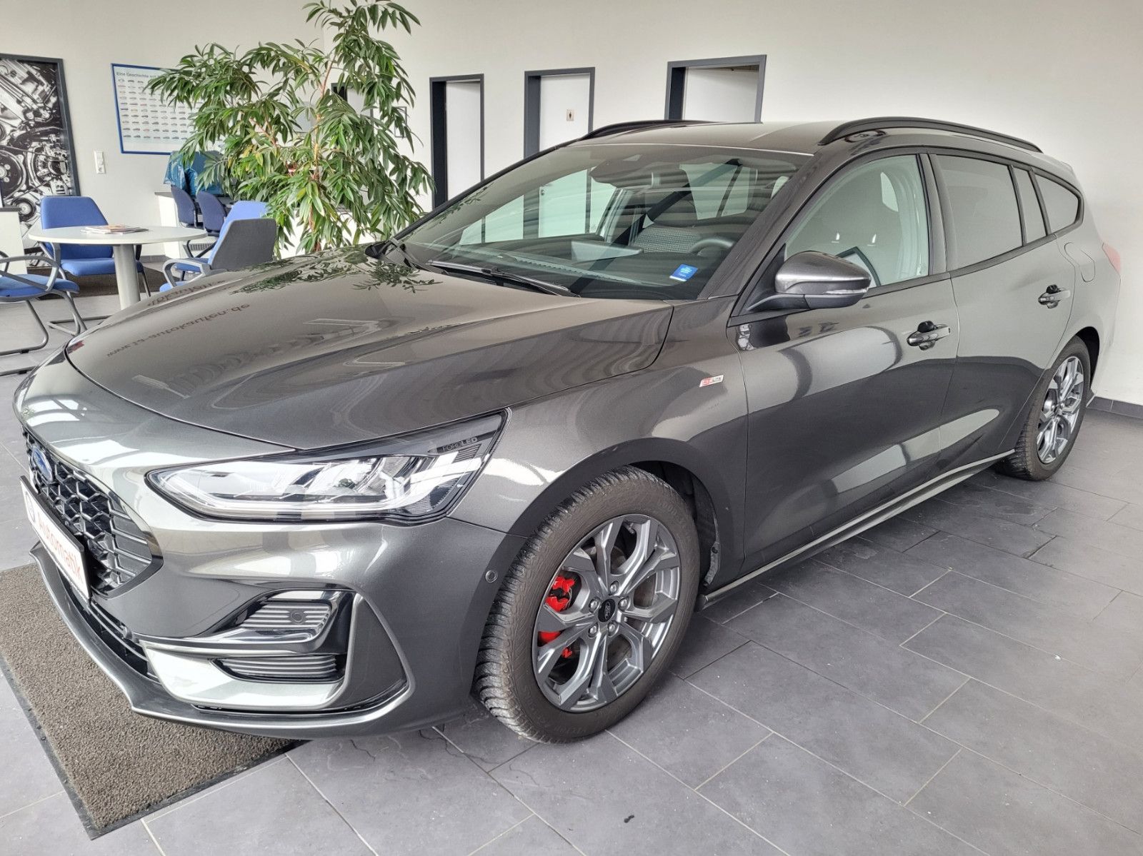 Ford Focus EcoBoost mHEV Autom. ST-Line X m. ACC/LED