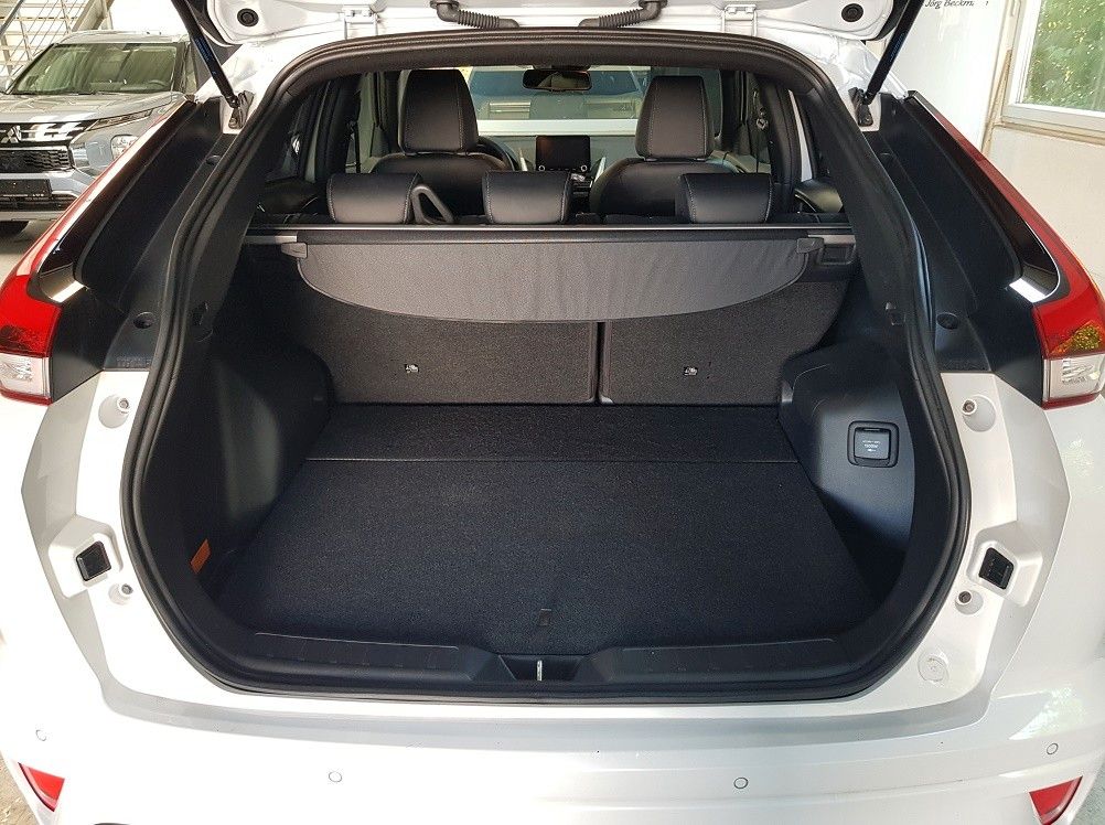 Mitsubishi Eclipse Cross 2.4 PLUG-IN HYBRID 4WD TOP mit AHK