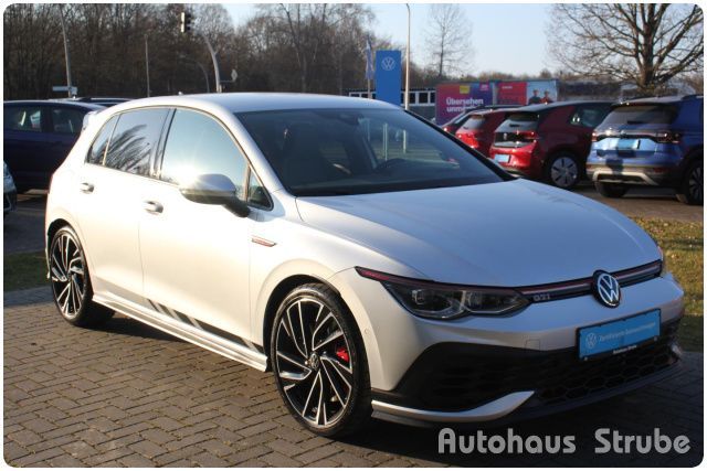 Volkswagen Golf VIII GTI Clubsport DSG - Samsaru's Car Outlet