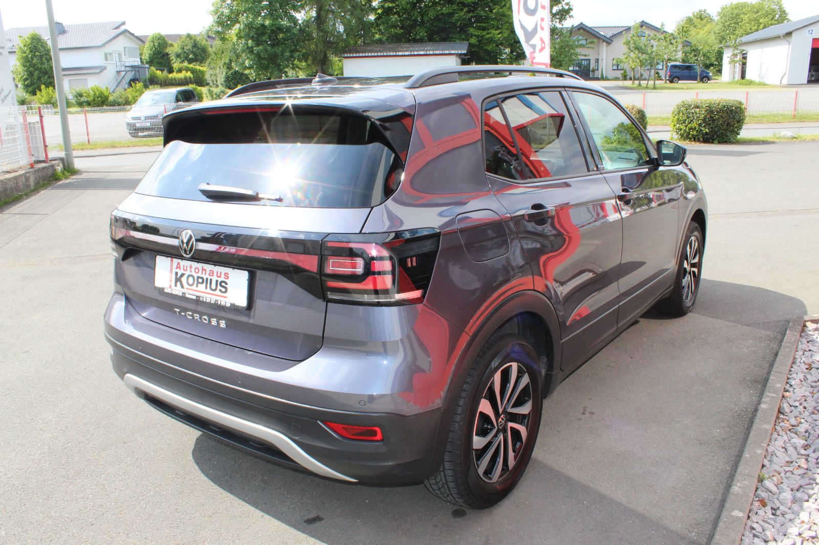 Volkswagen T-Cross 1.0 TSI Active - Samsaru's Car Outlet