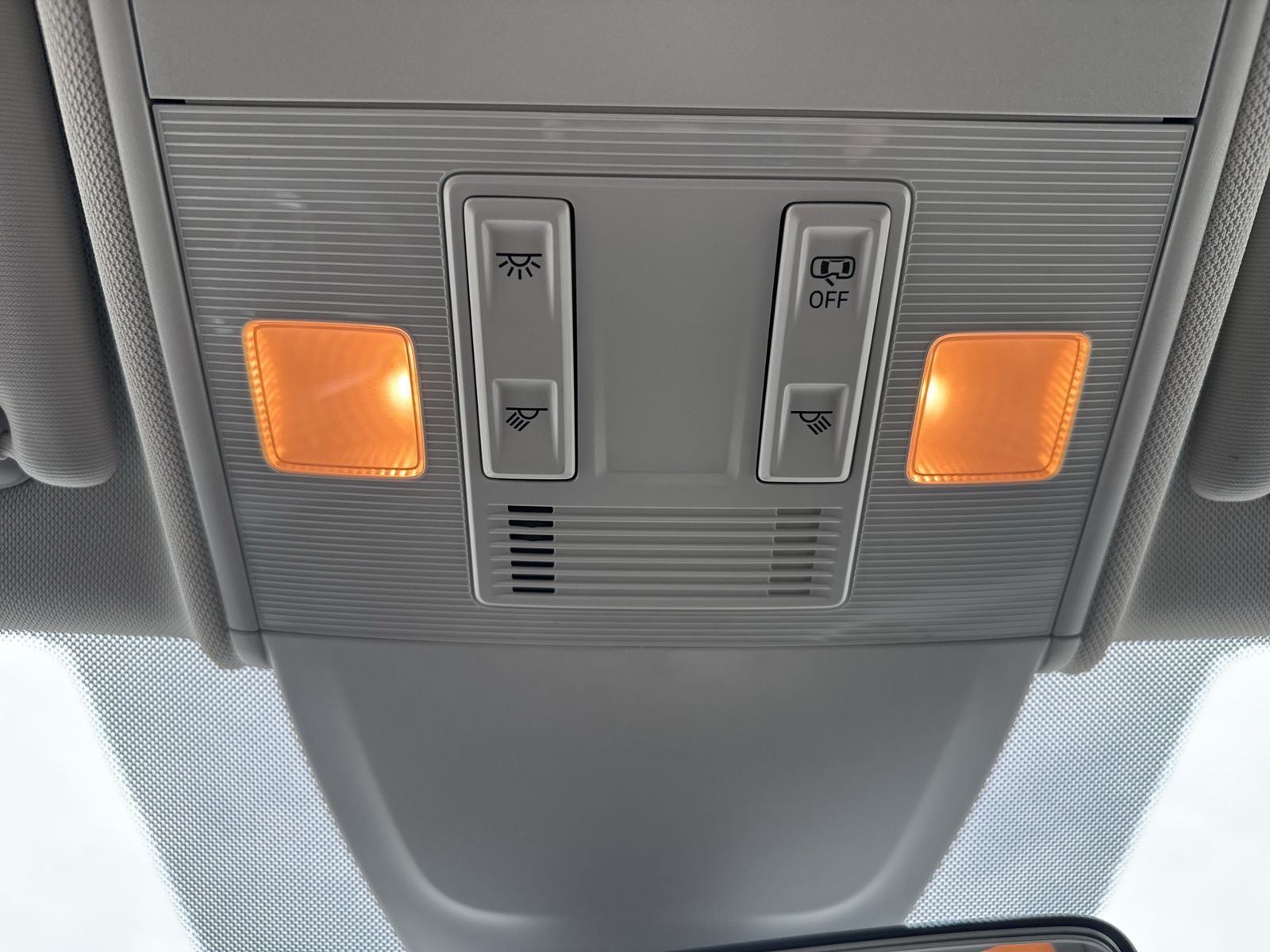 Volkswagen Taigo TSi - Samsaru's Car Outlet