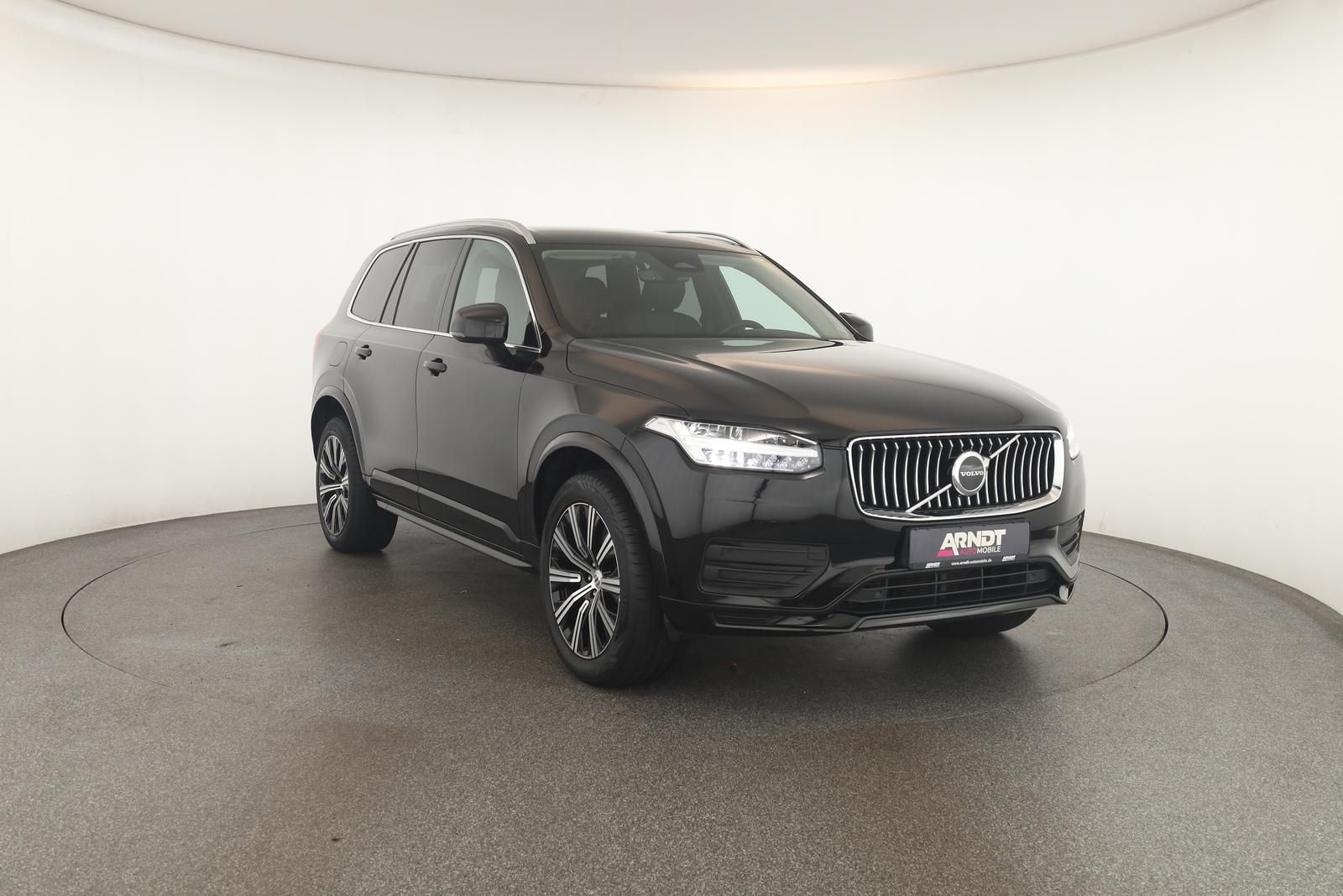 Volvo XC90 B5 AWD Core 7S LED Navi SHZ ACC Kam 20" AHK
