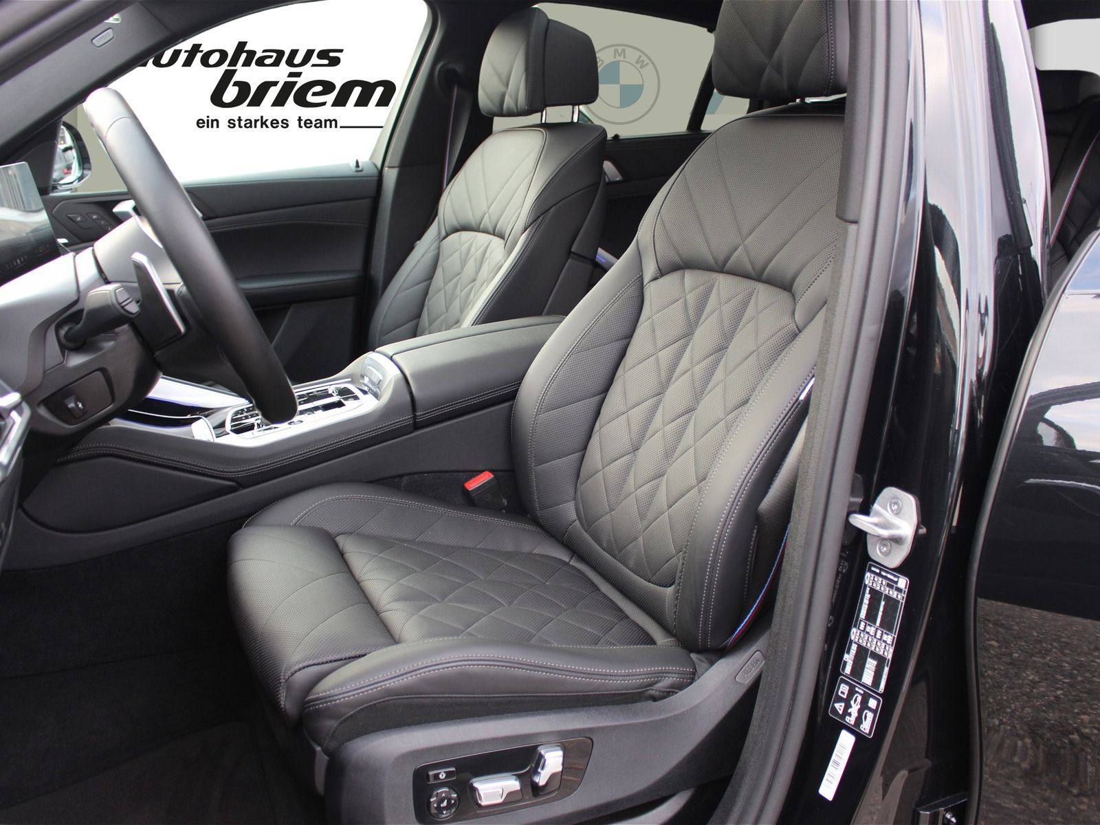 BMW X6 xDrive30d M Sport |2-ACHS|ICONIC|AHK|PANO|360