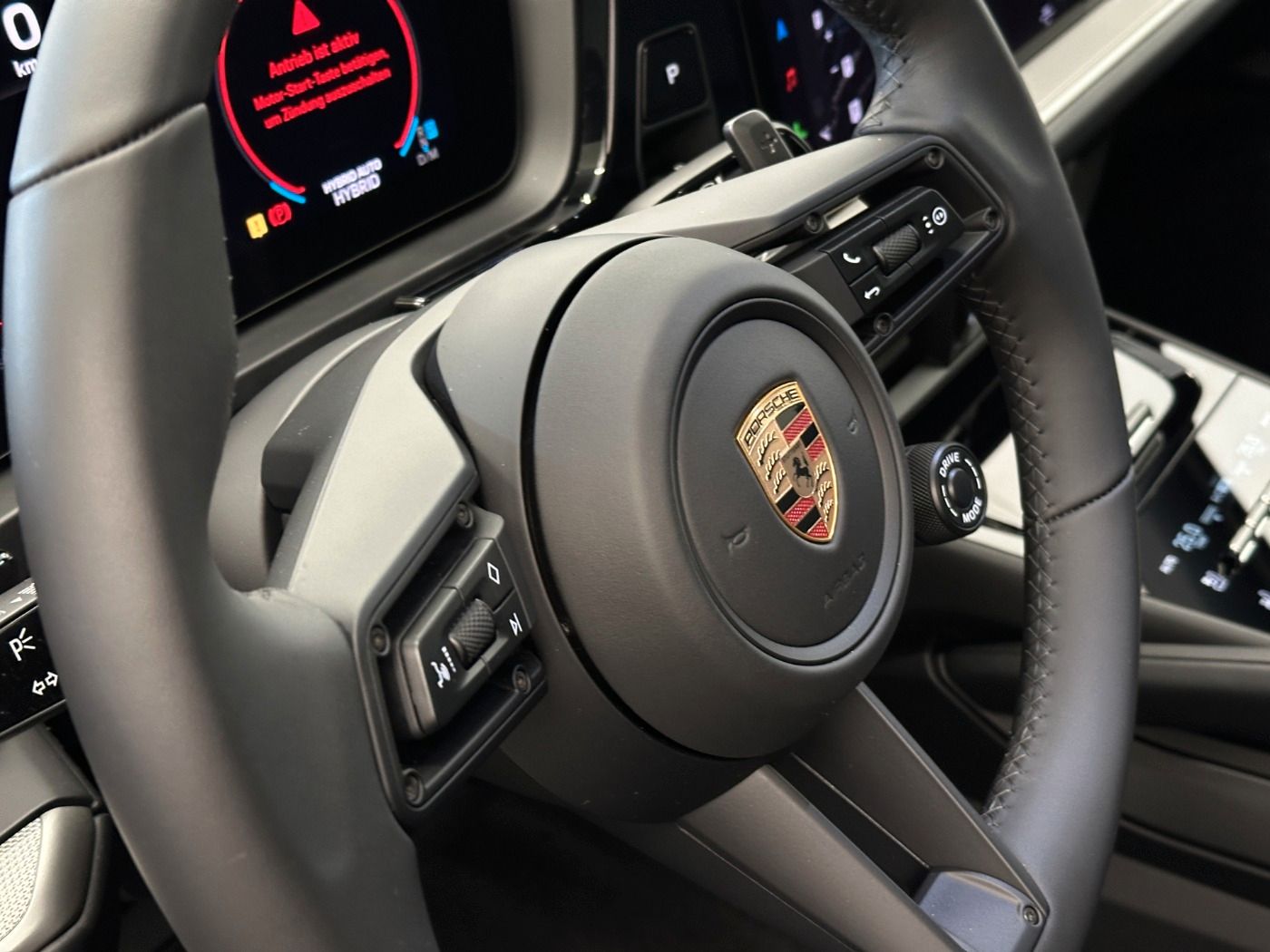 Porsche Cayenne S E-Hybrid Coupé AHK PANO BOSE