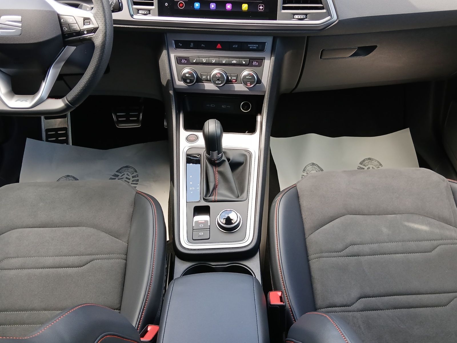 Seat Ateca FR 2.0 TDI DSG*NAVI*AHK*KAM*SHZ*ACC*LED*