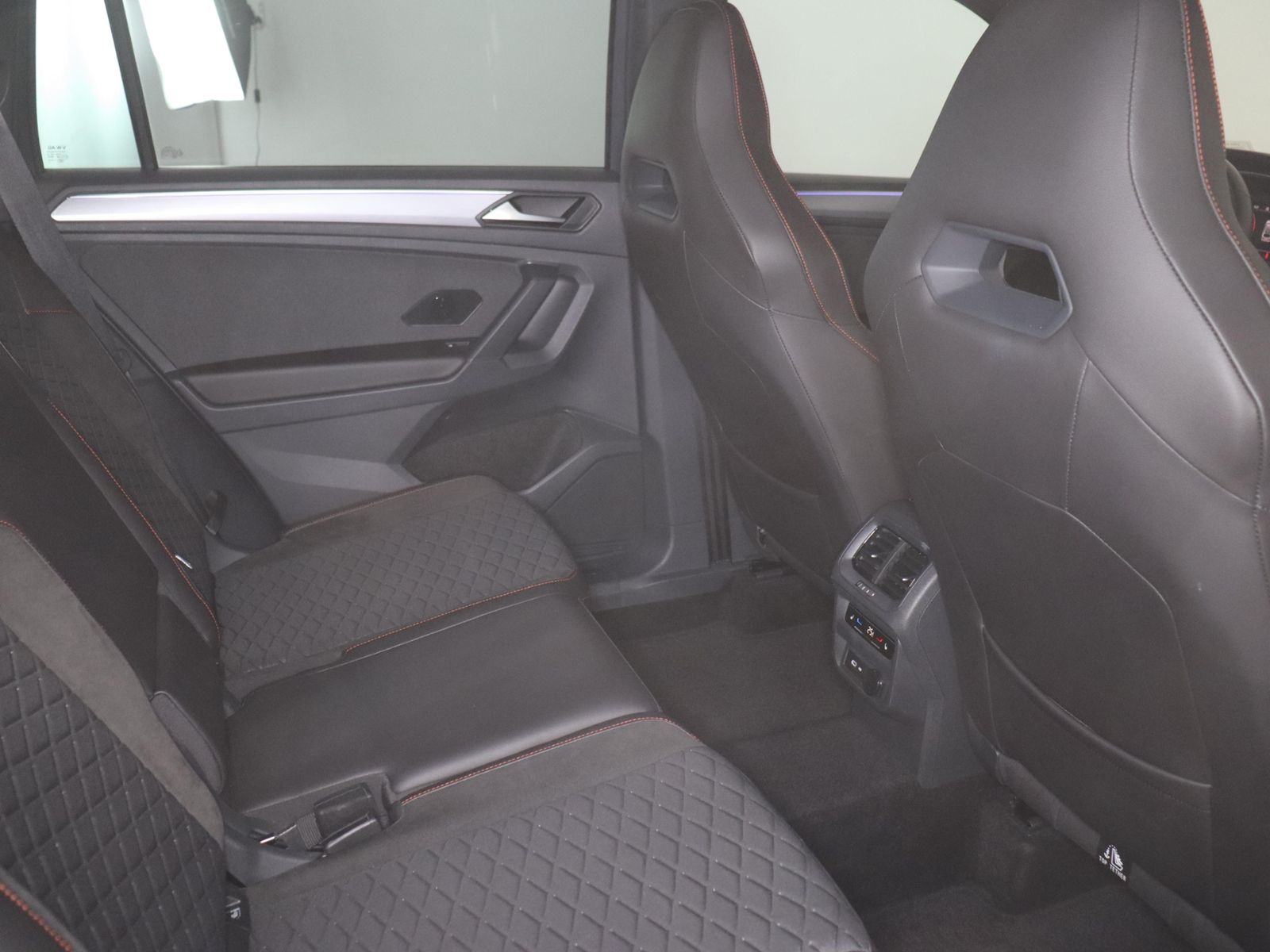 Seat Tarraco FR 2.0TDI DSG 327,-ohne Anzahlung Navi A