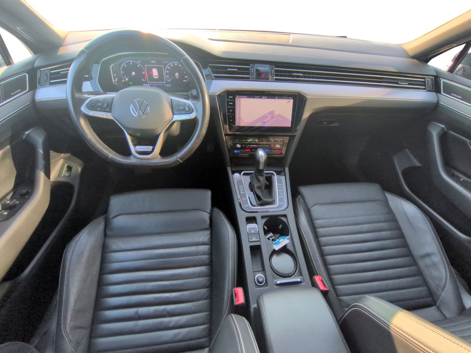 Volkswagen Passat Variant 2.0TDI DSG 4MOTION+LEDER+AHK AHK