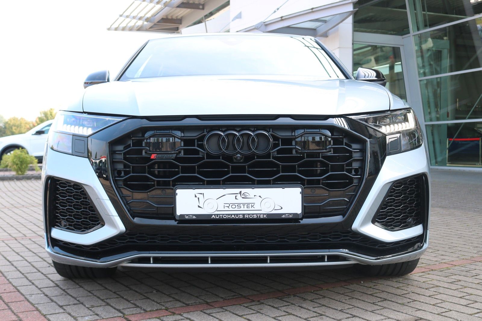 Audi RS Q8 /Pano/Keramik/Dynamic+/B&O/Massage/Matrix/