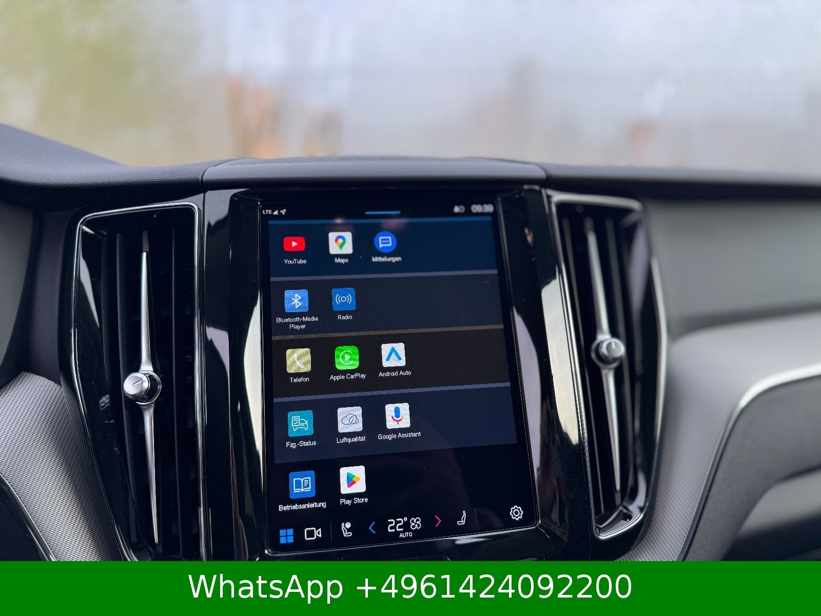 Volvo XC60 Plus Dark AWD AHK|KAMERA|H&K