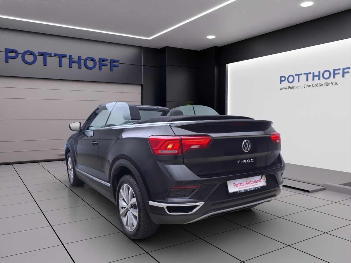 Volkswagen T-Roc 1.0 TSI STYLE - Samsaru's Car Outlet