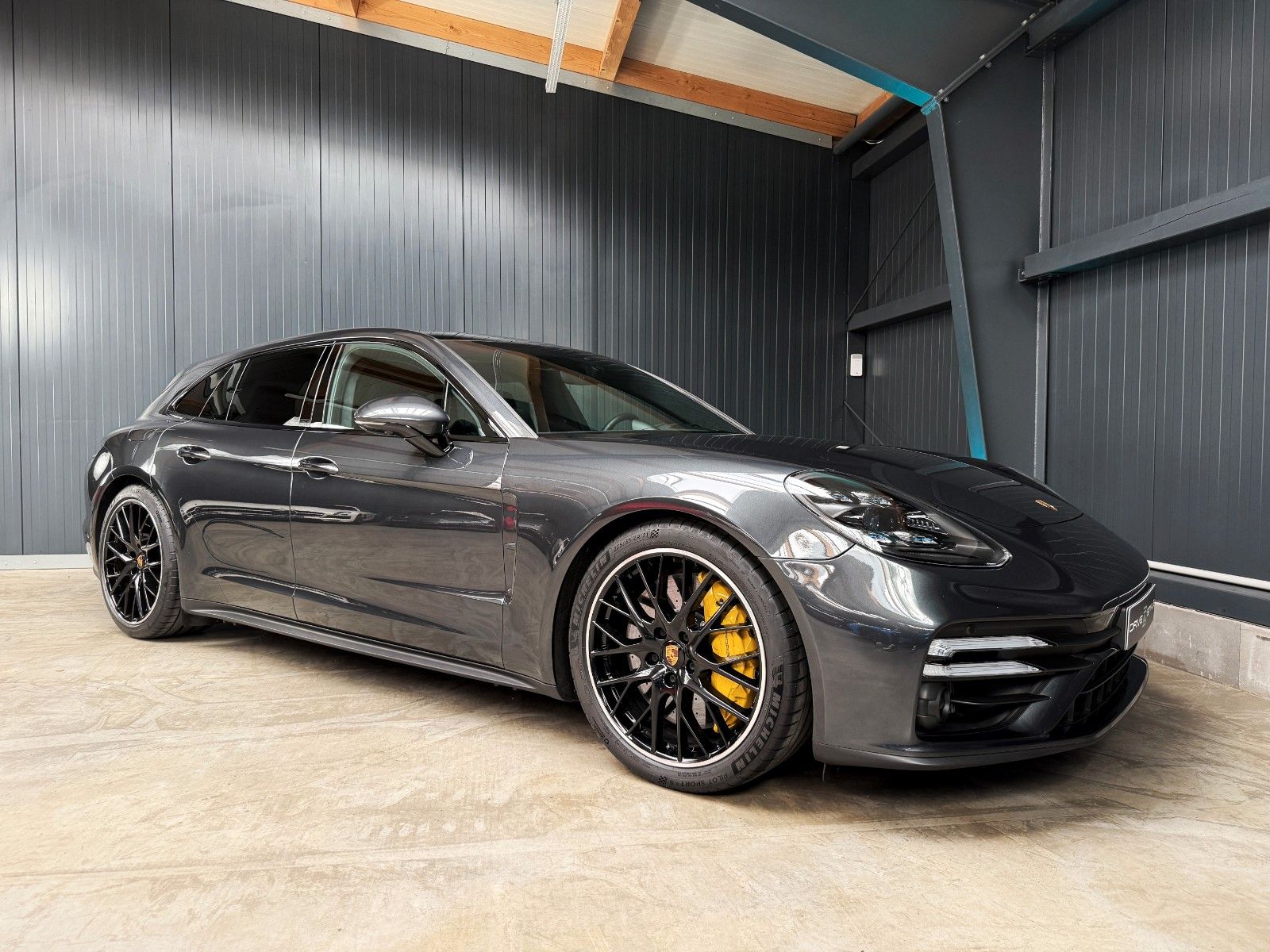 Porsche Panamera Sport Turismo Turbo S + Approved + PCCB