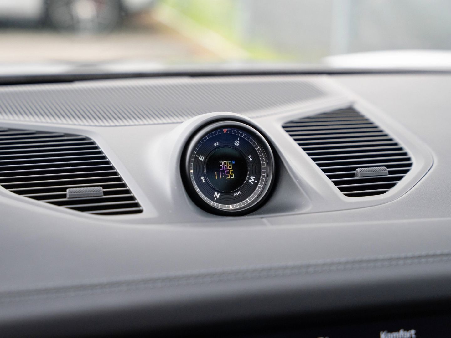 Porsche Cayenne Turbo E-Hybrid PDCC Carbon Design Paket