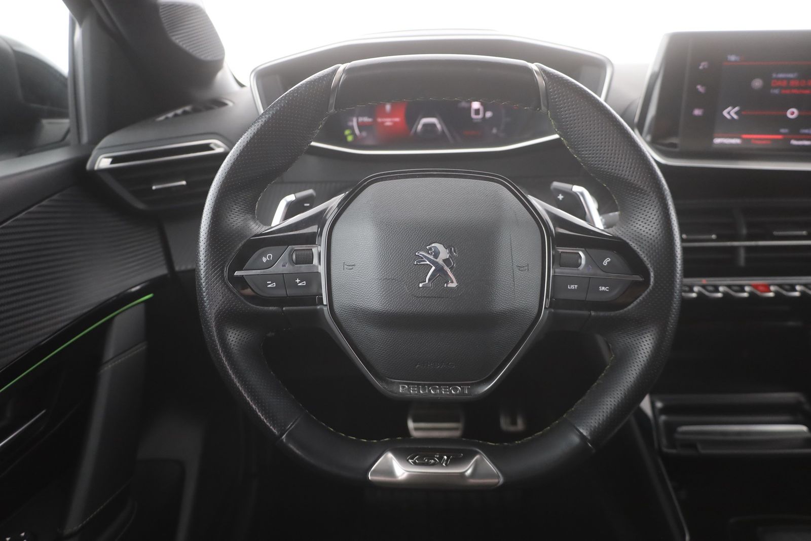 Peugeot 208 GT-Line PureTech 100 Aut. - Samsaru's Car Outlet