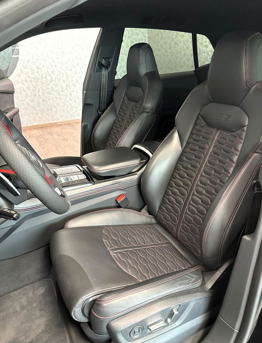 Audi RS Q8 800hp / 24" / B&O