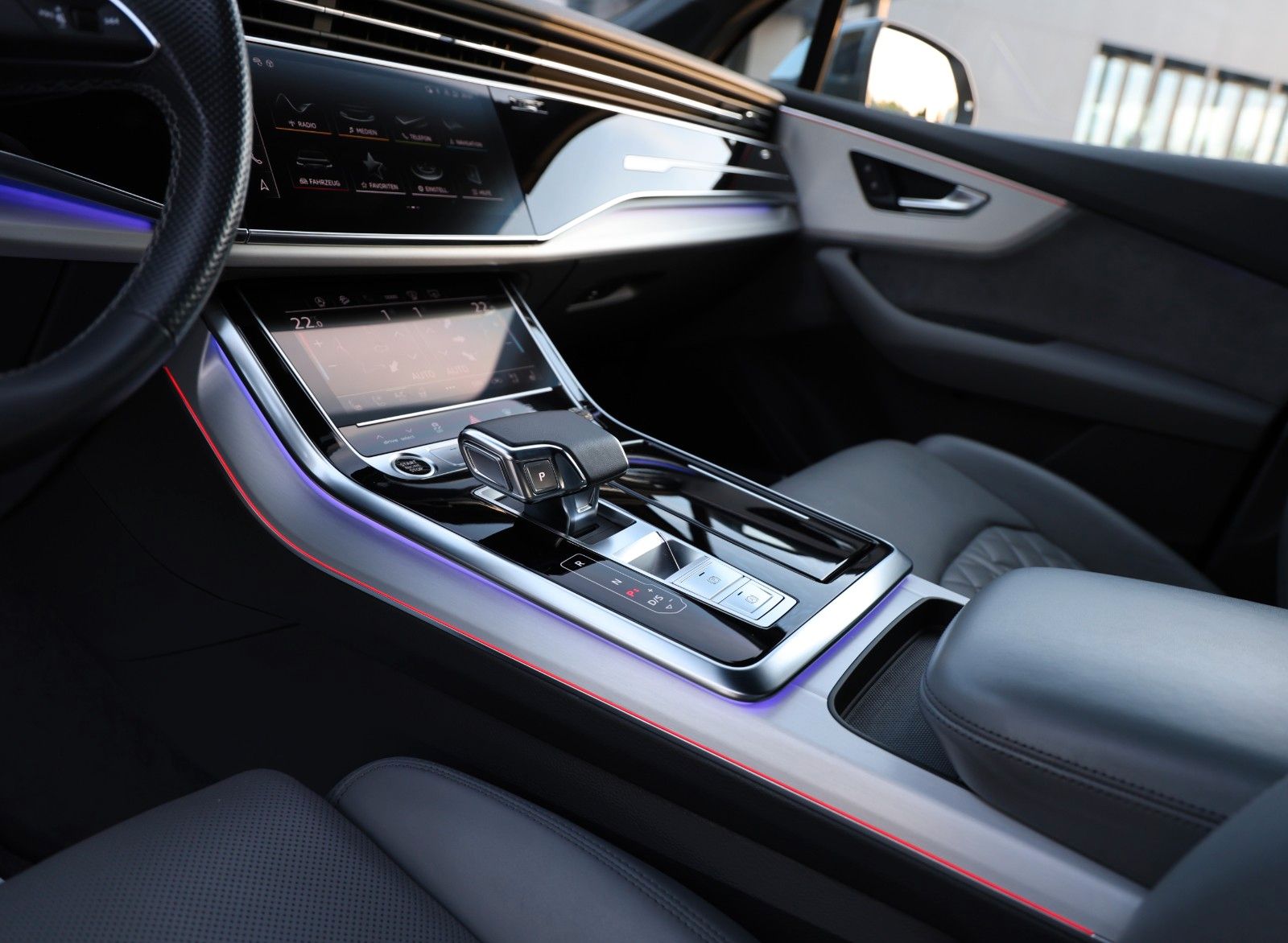 Audi Q7 50 TDI quatt. S line S-Sitz AHK B&O HuD 22''