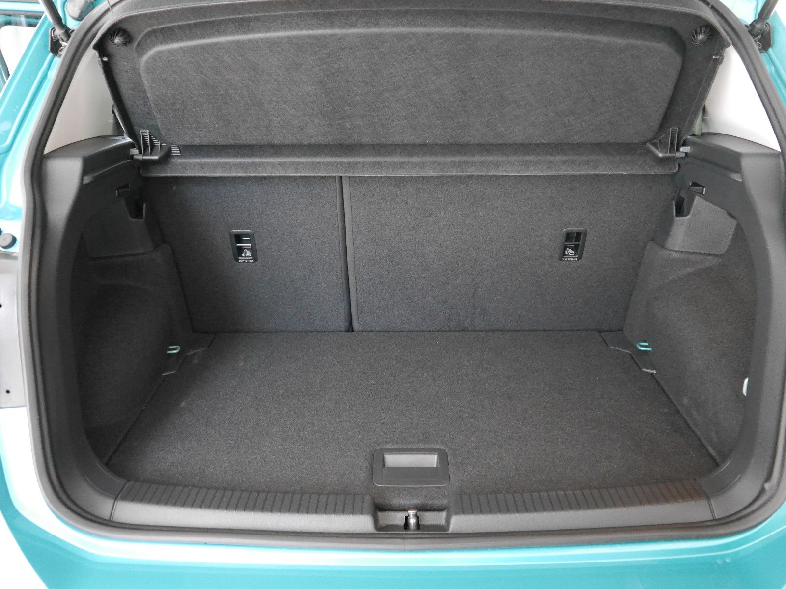 Volkswagen T-Cross Style - Samsaru's Car Outlet
