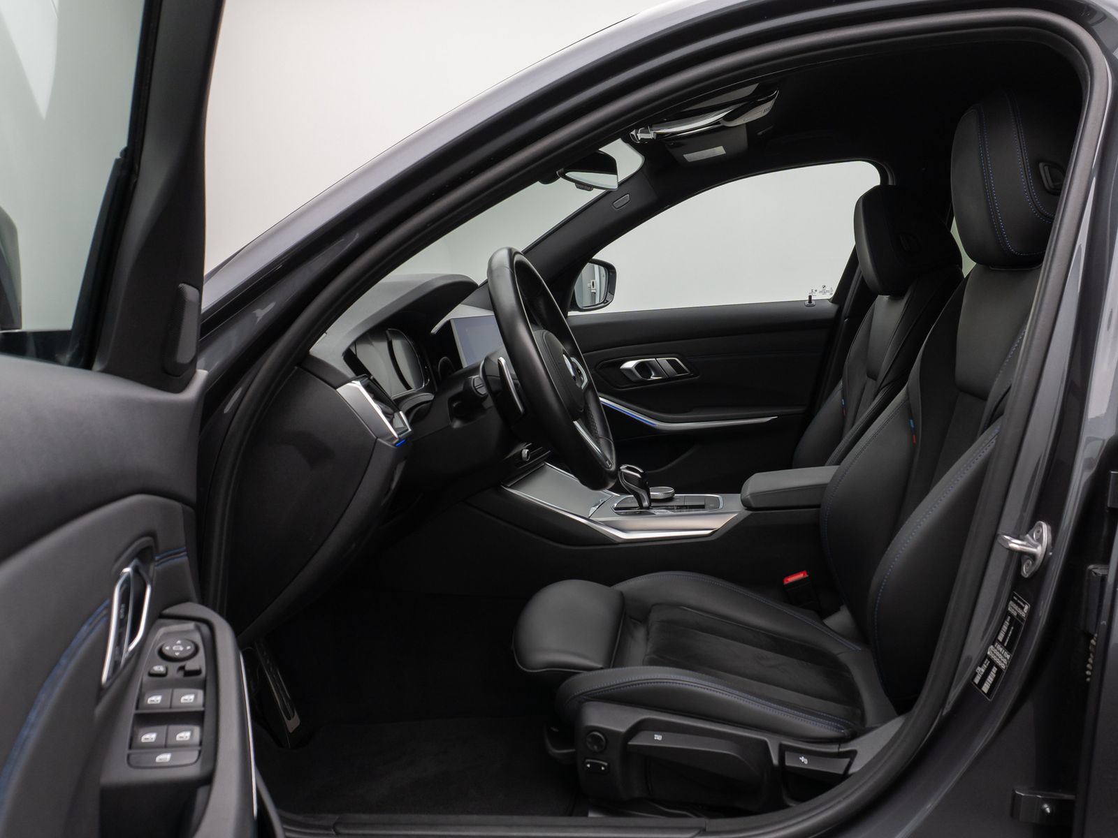 BMW 320d M Sport - Samsaru's Car Outlet