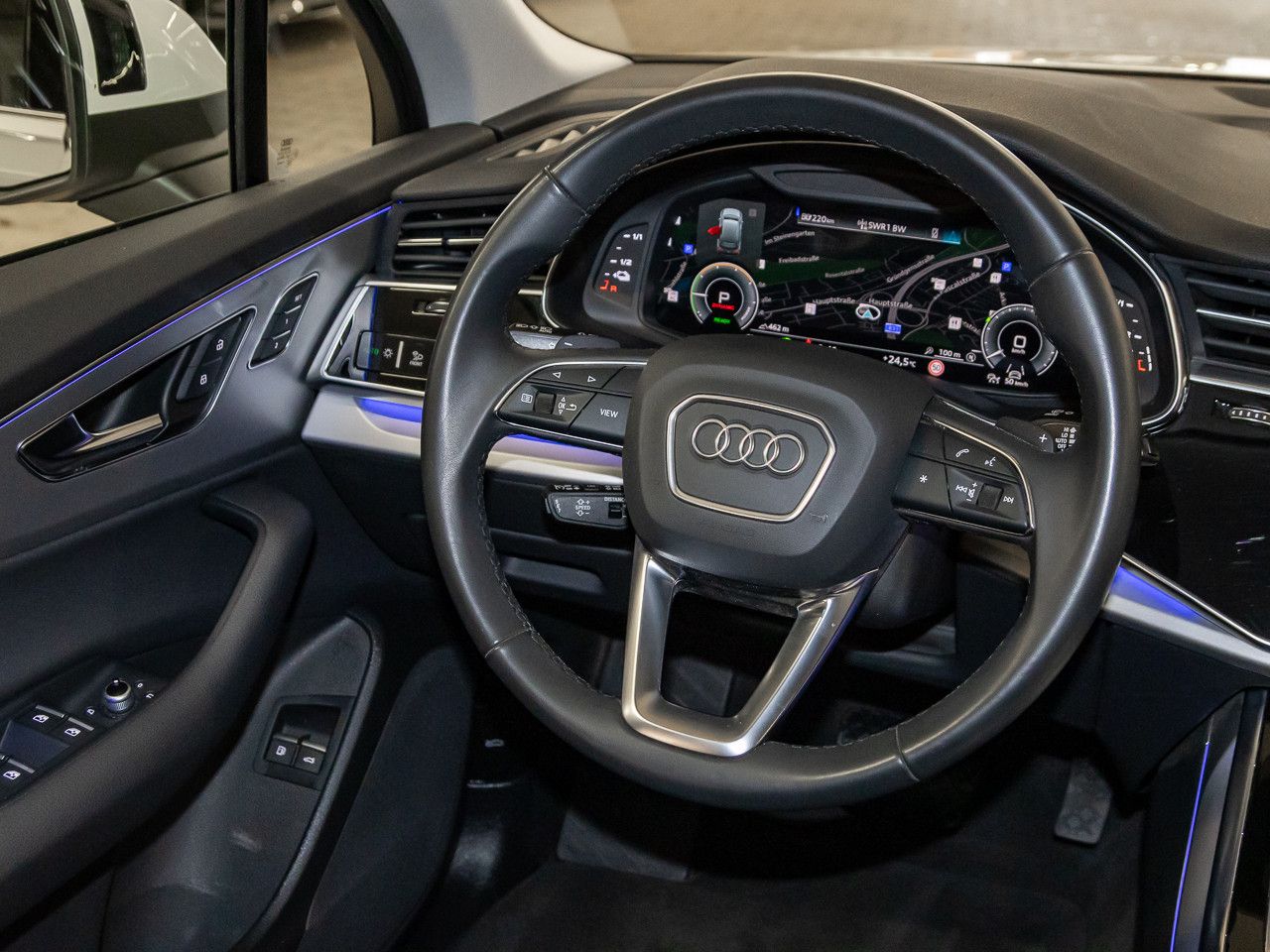 Audi Q7 55 TFSI e quattro LED AIR ACC AHK 360°
