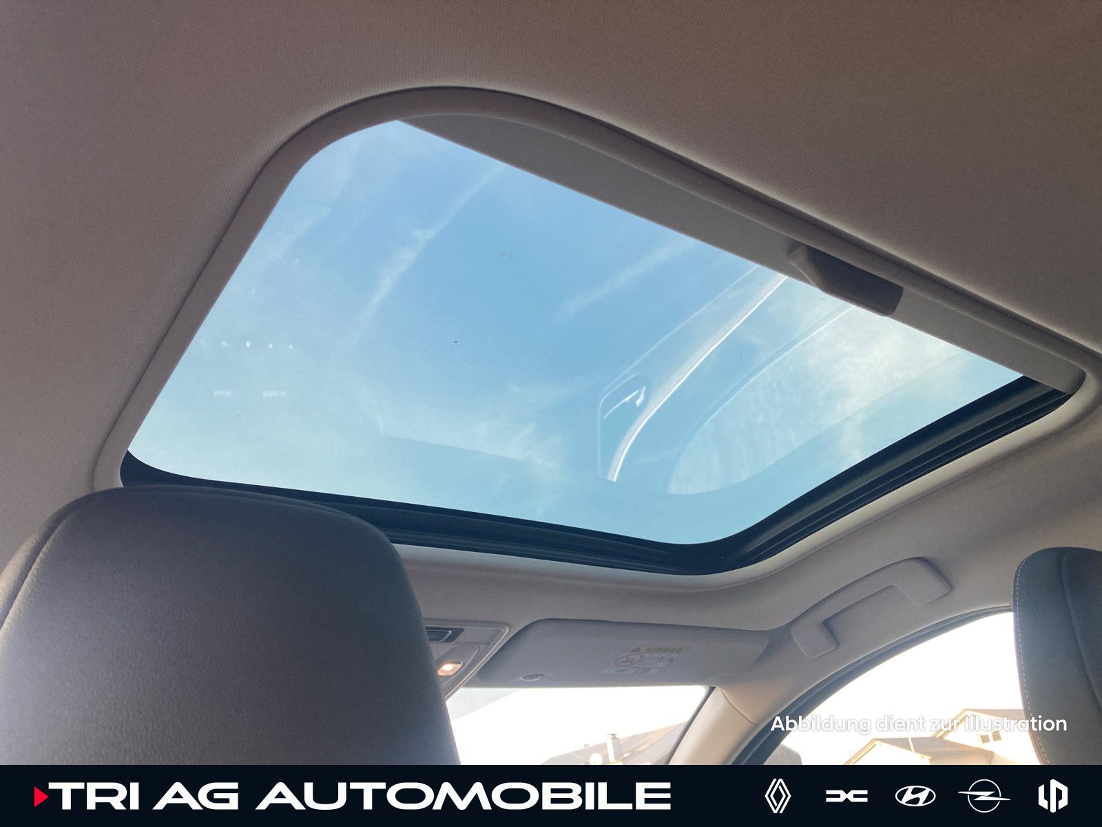 Renault Arkana Intens E-Tech Hybrid - Samsaru's Car Outlet