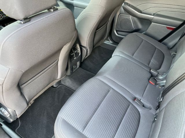 Ford Kuga 2.5 Duratec Hybrid FHEV Titanium - Samsaru's Car Outlet