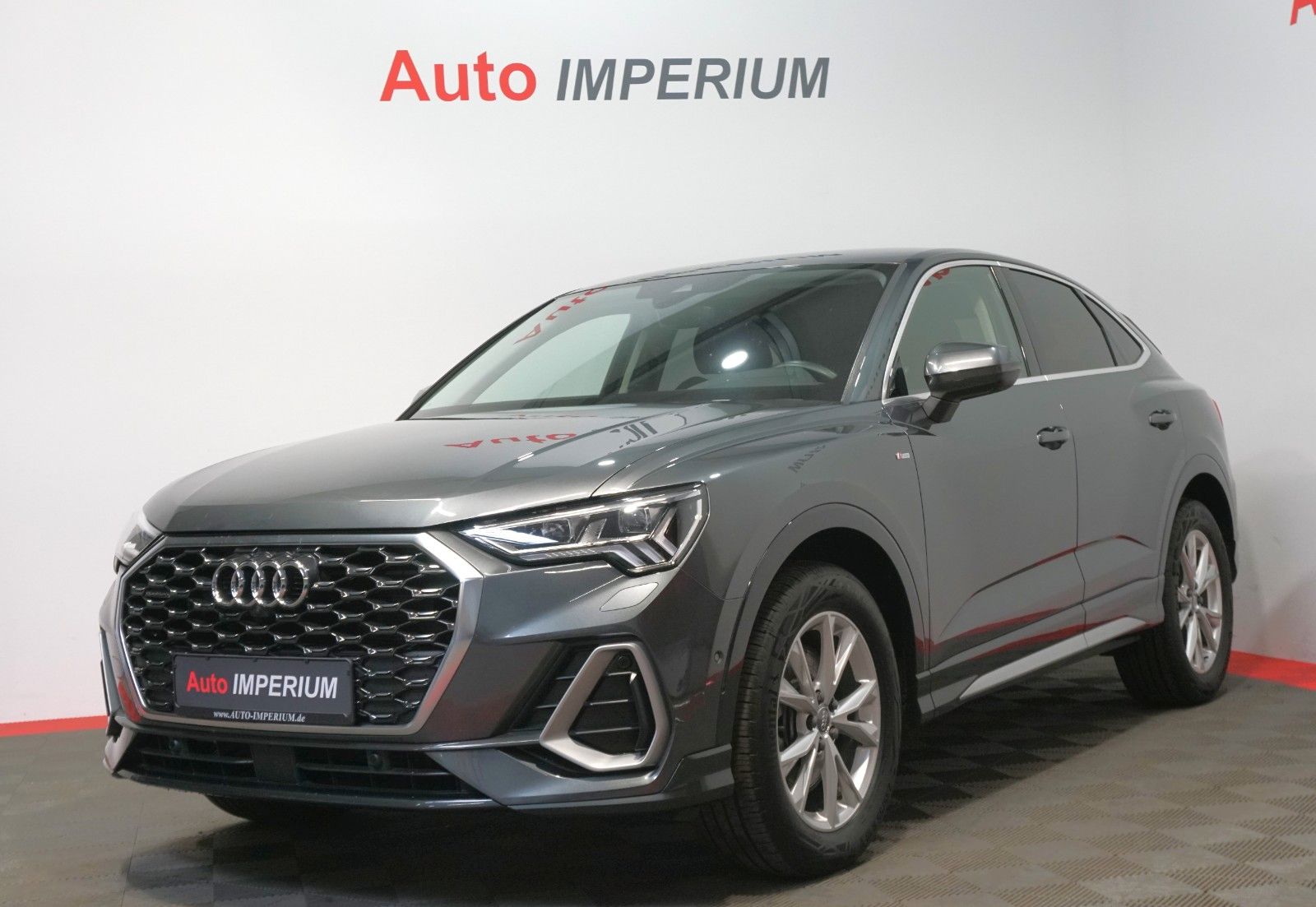 Audi Q3 Sportback 40 TDI quattro S line - Samsaru's Car Outlet