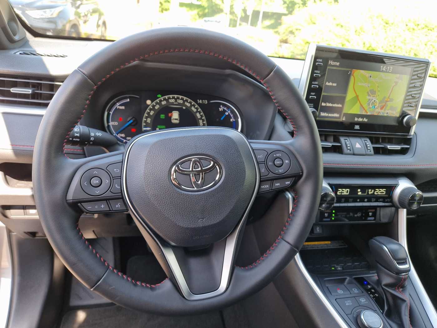 Toyota RAV4 Plug-in-Hybrid Technik+Style Paket - Samsaru's Car Outlet