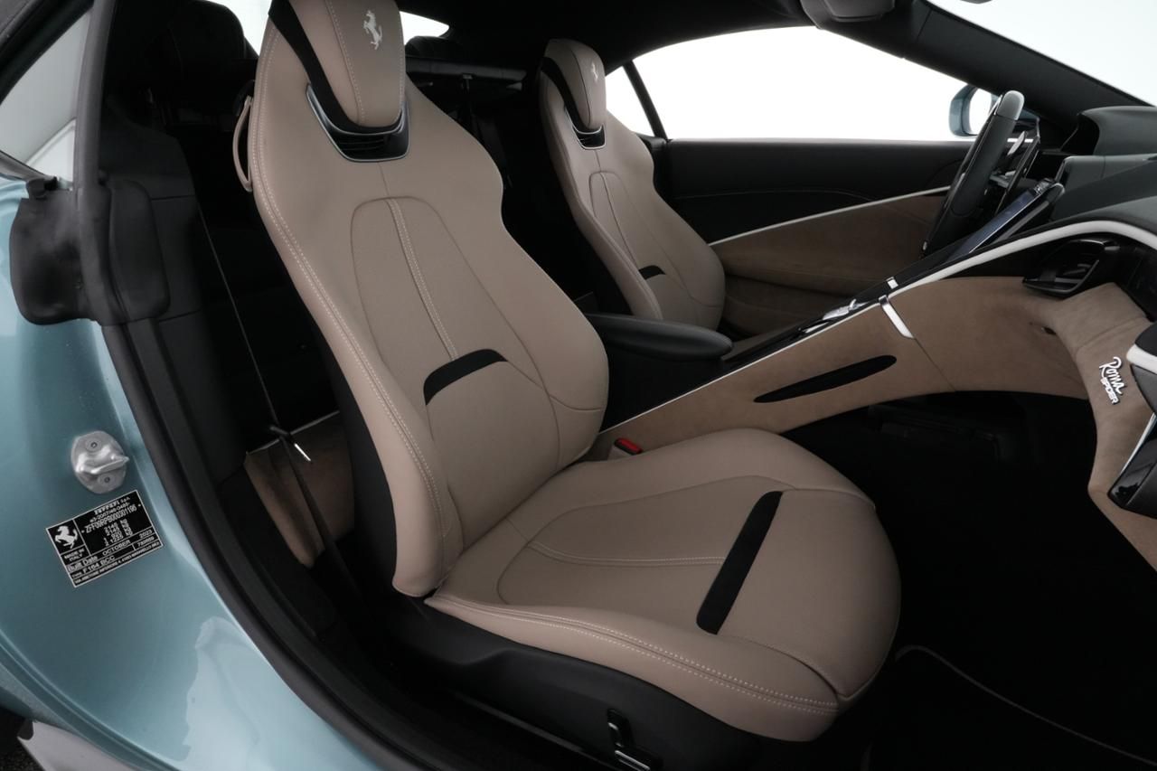Ferrari Roma Spider - Samsaru's Car Outlet