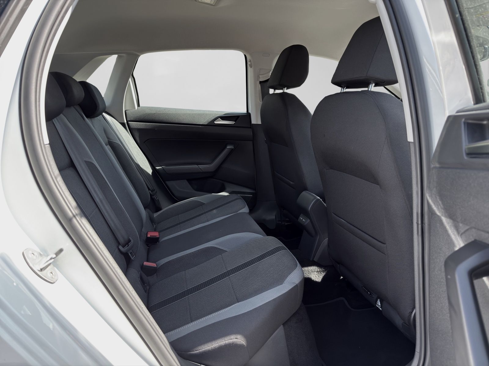 Volkswagen Polo 1.0 TSI DSG STYLE - Samsaru's Car Outlet
