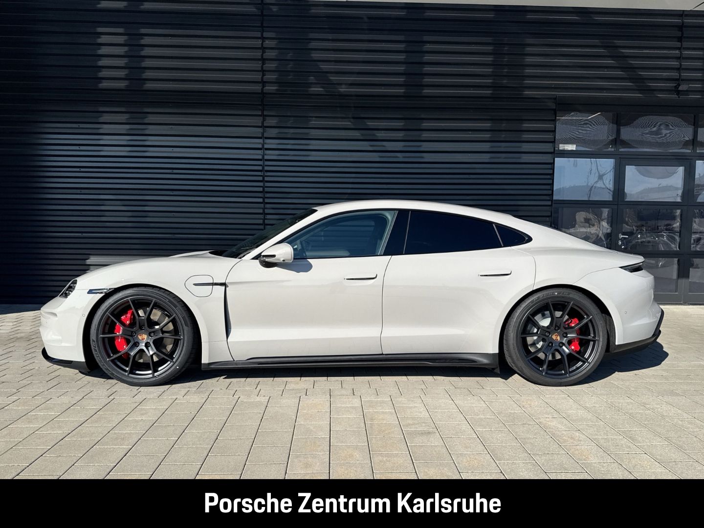 Porsche Taycan GTS BOSE InnoDrive Rückfahrkamera LED
