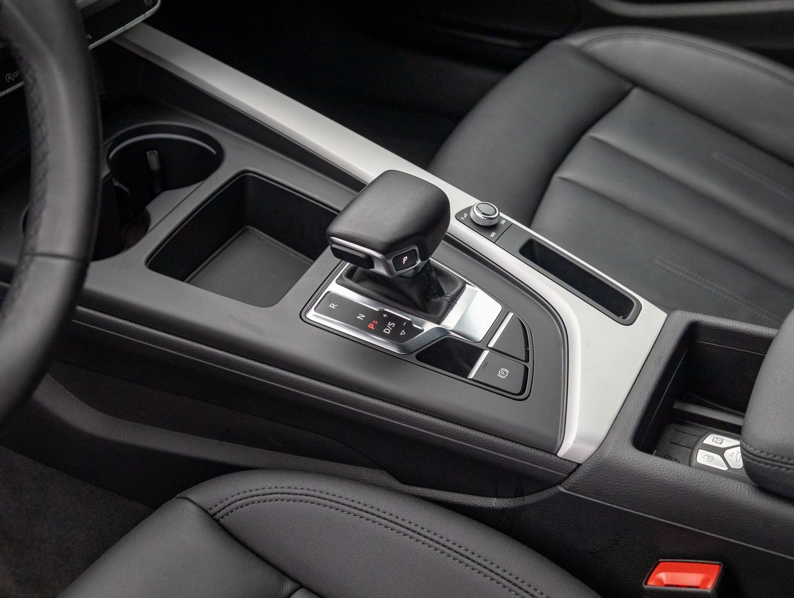 Audi A4 Avant 35TFSI Stronic - Samsaru's Car Outlet