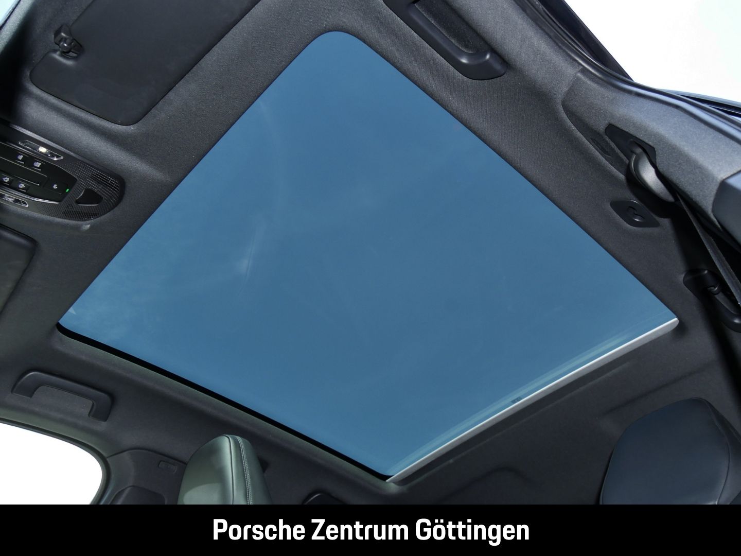 Porsche Cayenne Coupe BOSE Luftfederung Panoramadach LED